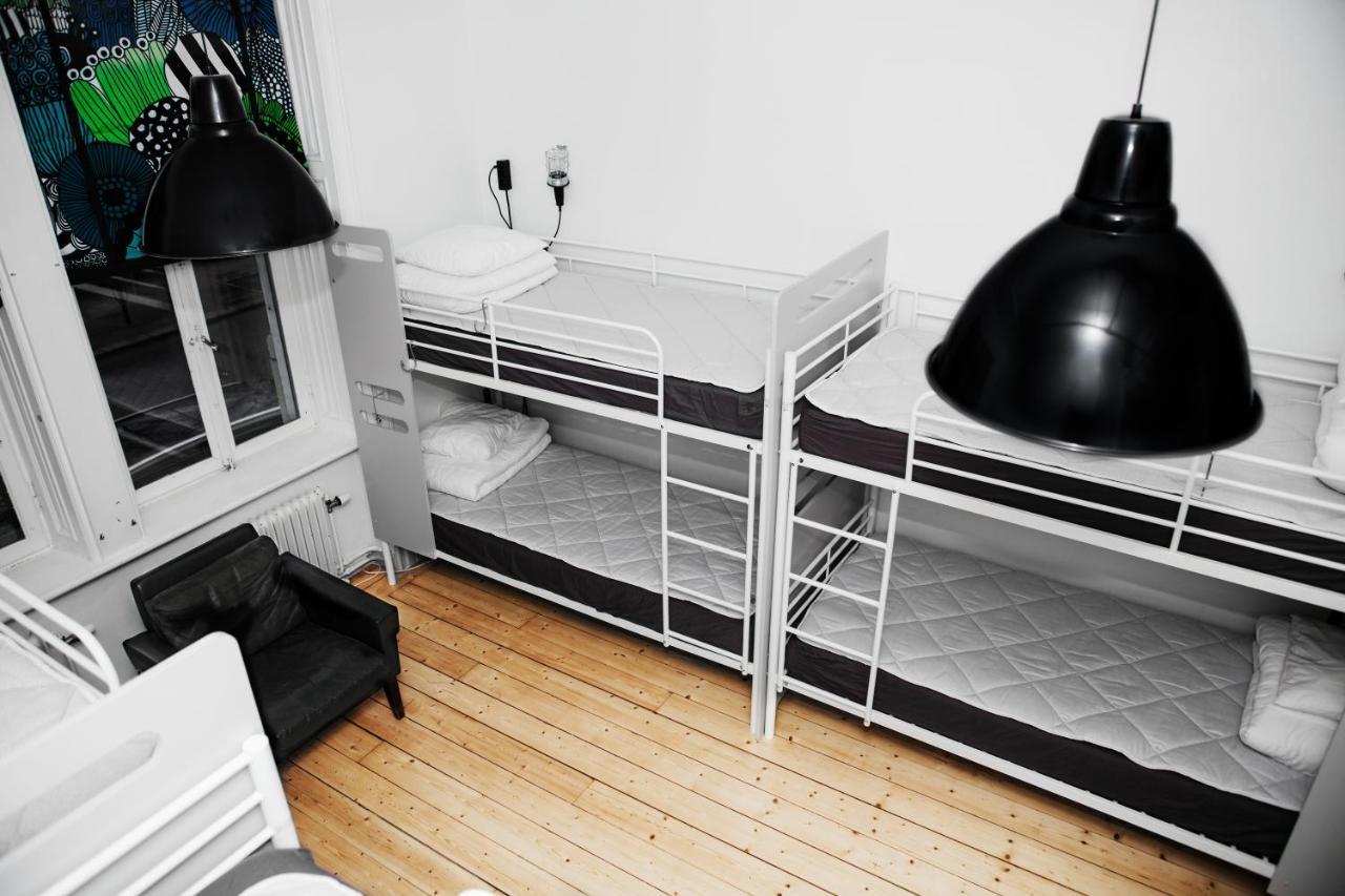 Backpackers Hostel *